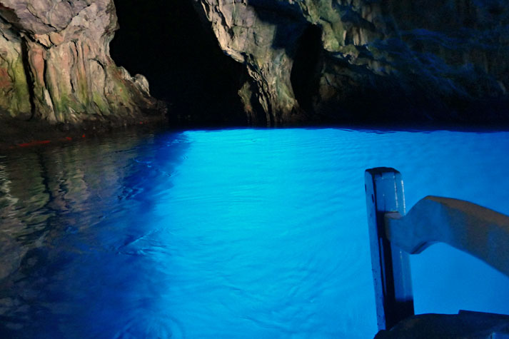 In der blauen Grotte bei Palinuro